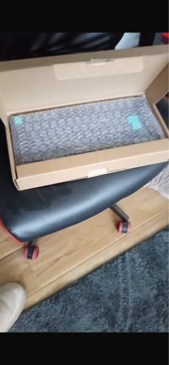 Gaming set up - Image 3