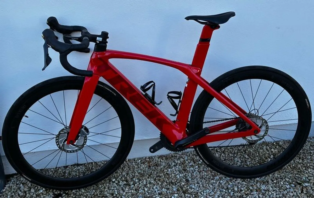 Trek Madone - Image 1
