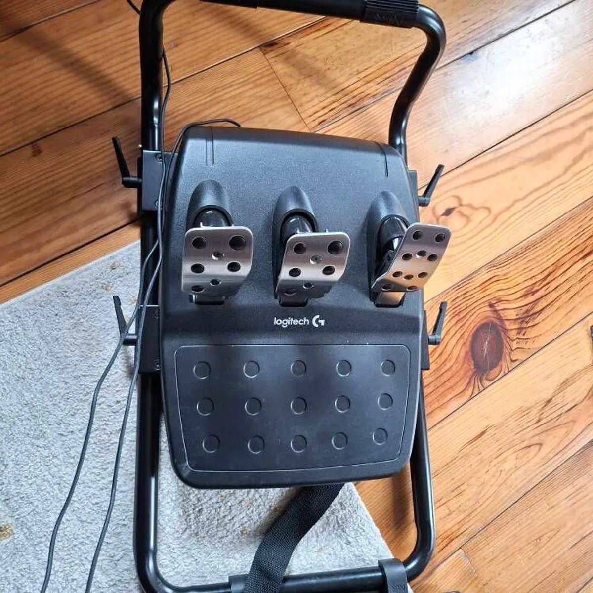 PlayStation racing sim - Image 4