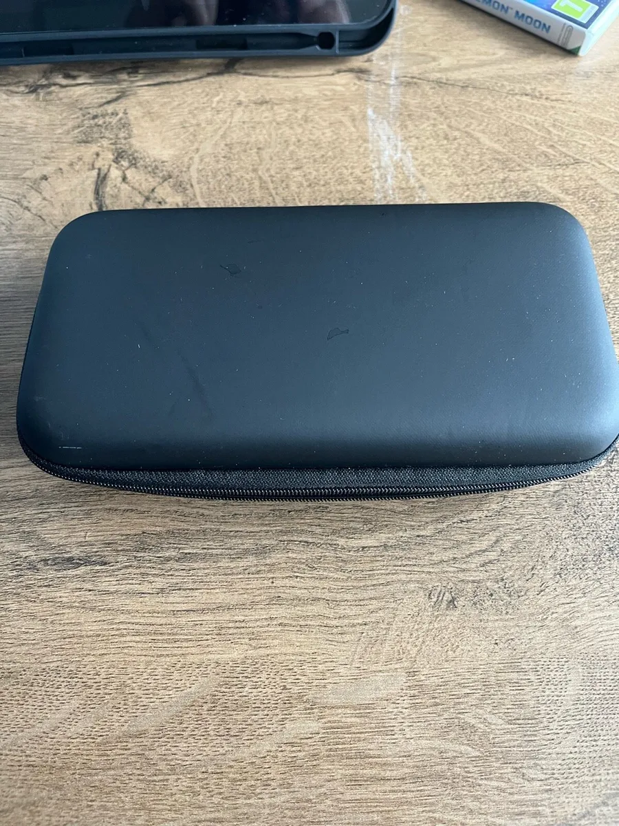 Handheld game console - Image 4