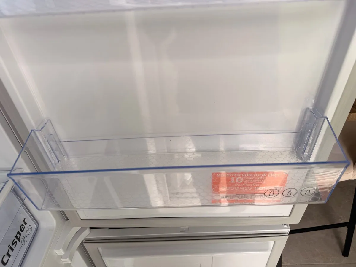 Beko Fridge freezer (integrated) - Image 2