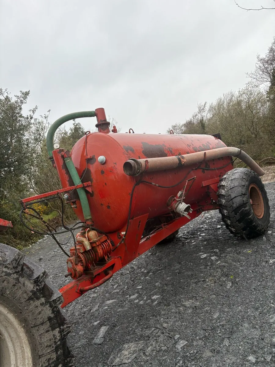 Redrock 1100 gallon tanker - Image 4