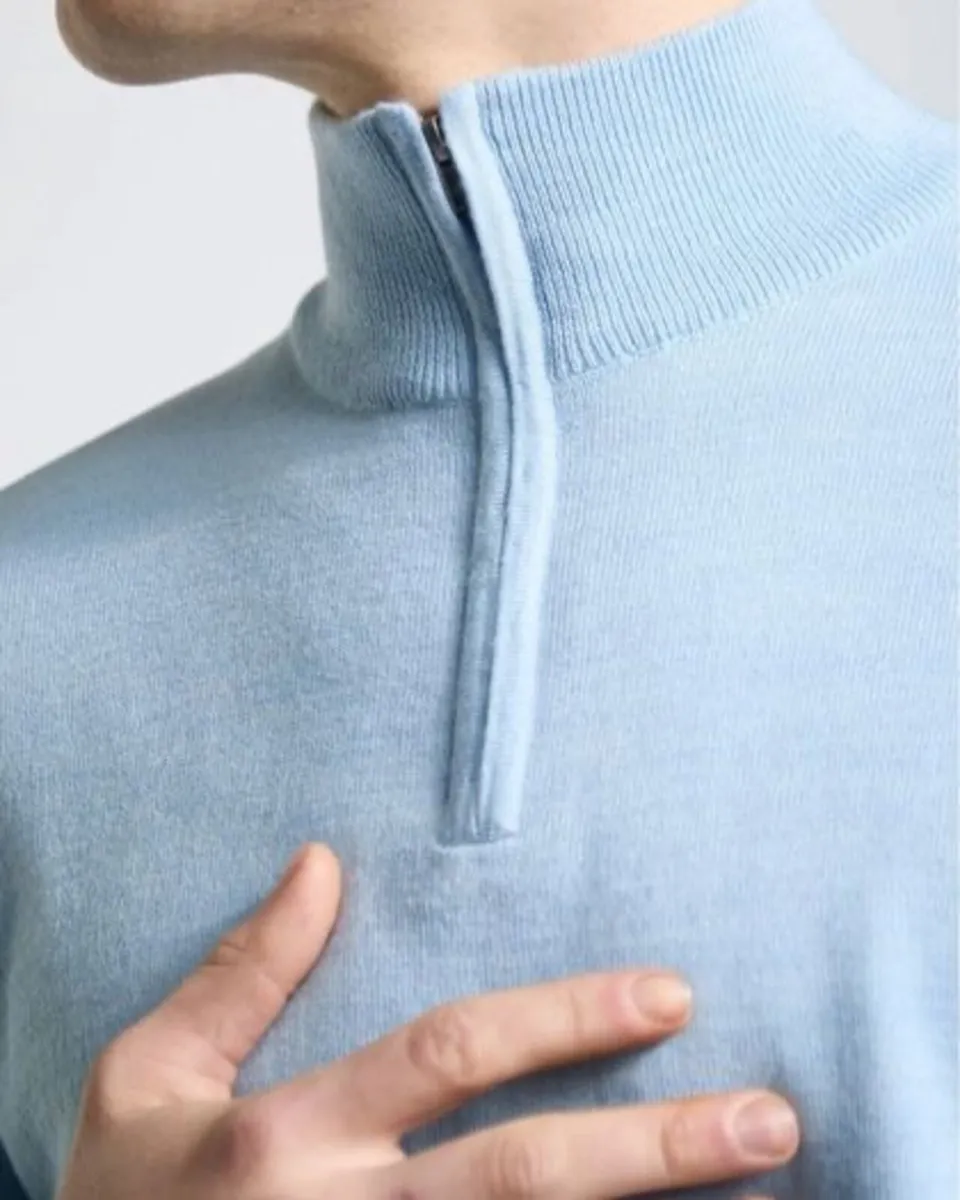 NEW Merino Blend Quarter Zip Jumper: Large - Image 2