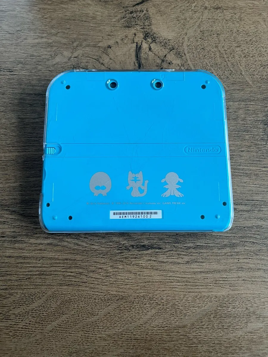Nintendo 2ds sun moon edition - Image 2