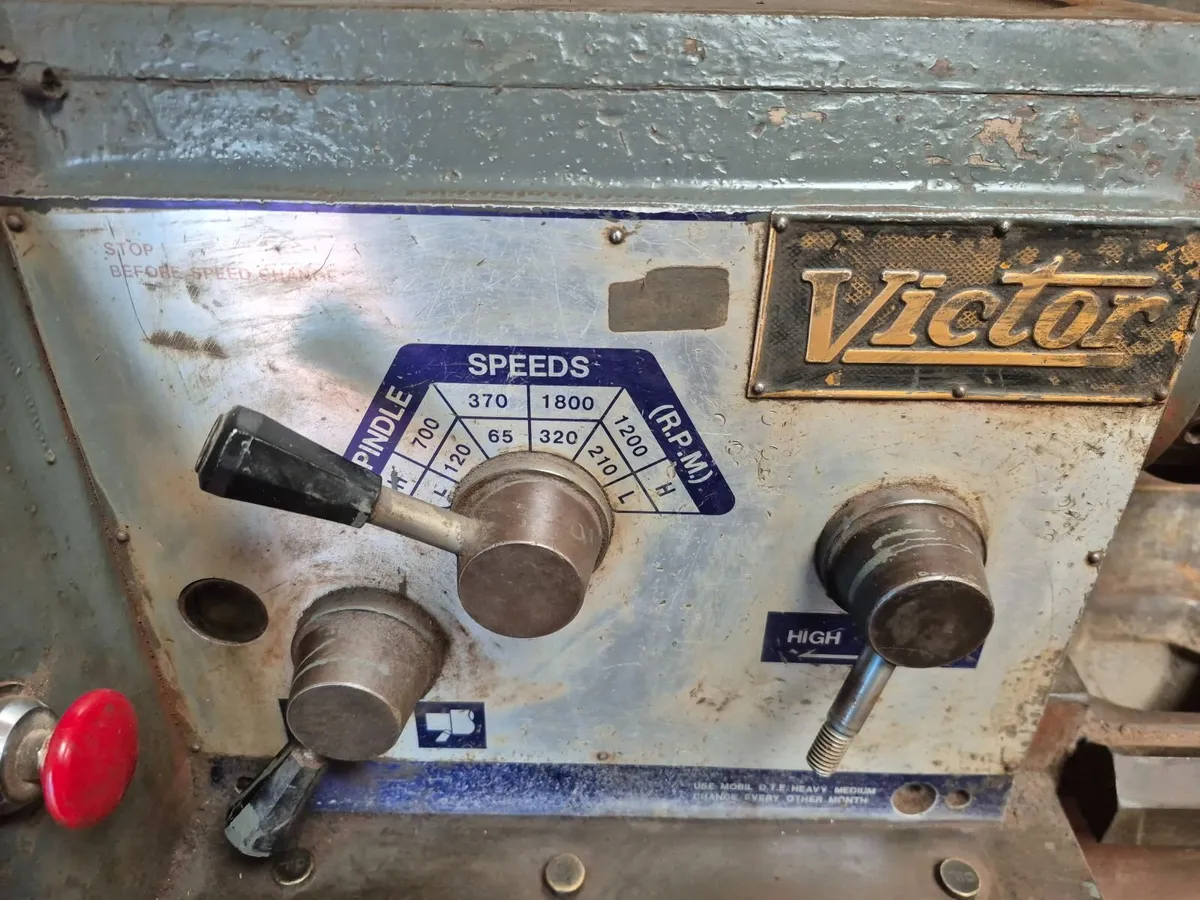 Lathe - metal , 3 phase - Image 3