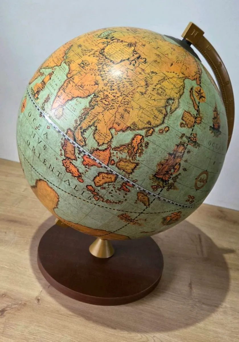 Zoffoli Italian Antique Globe - Image 1