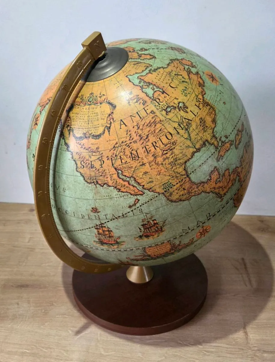 Zoffoli Italian Antique Globe - Image 2