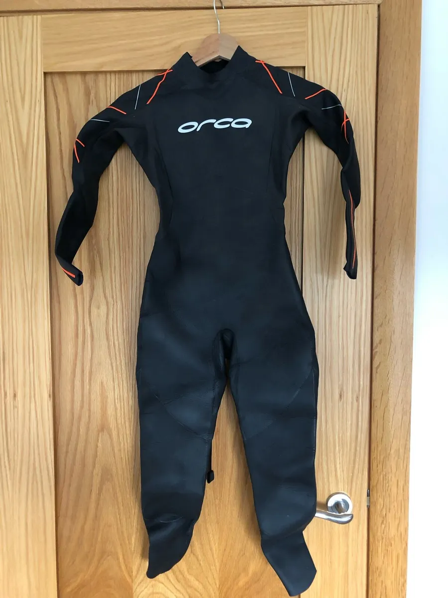 Orca women’s swim wetsuit - Image 1