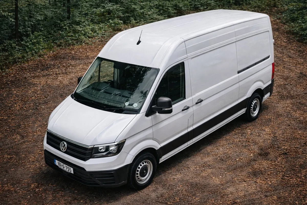 181 VOLKSWAGEN CRAFTER MWB HR 2.0TDI- LOW MILES - - Image 4
