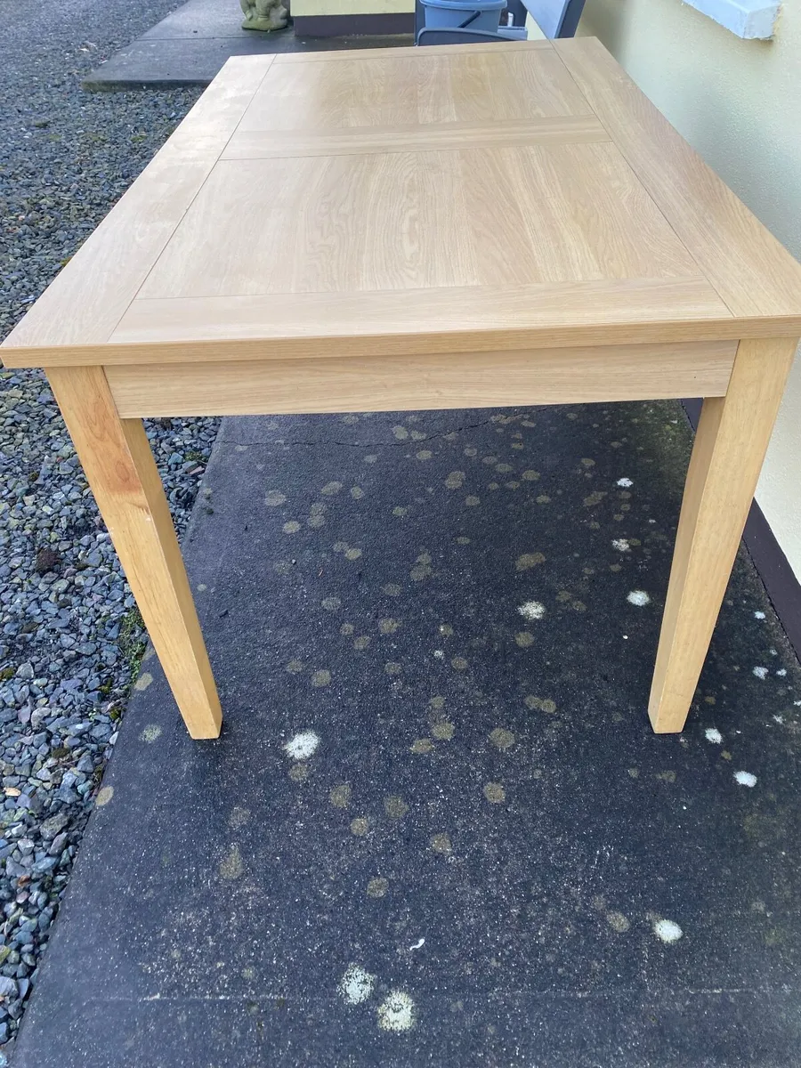 Kitchen table - Image 4