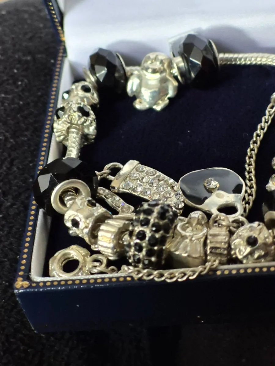 Pandora bracelet - Image 4