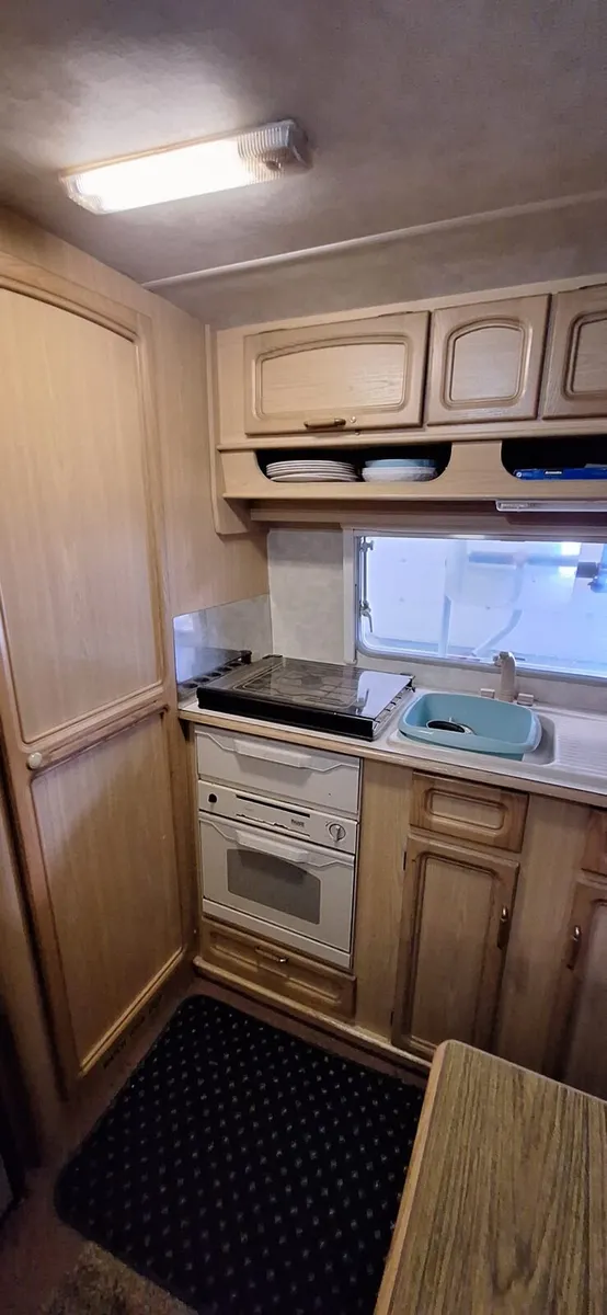 Compass Drifter Campervan - Image 2