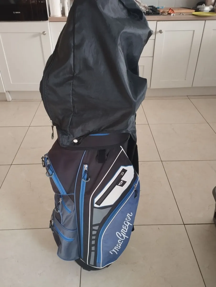 Golf clubs - Image 1