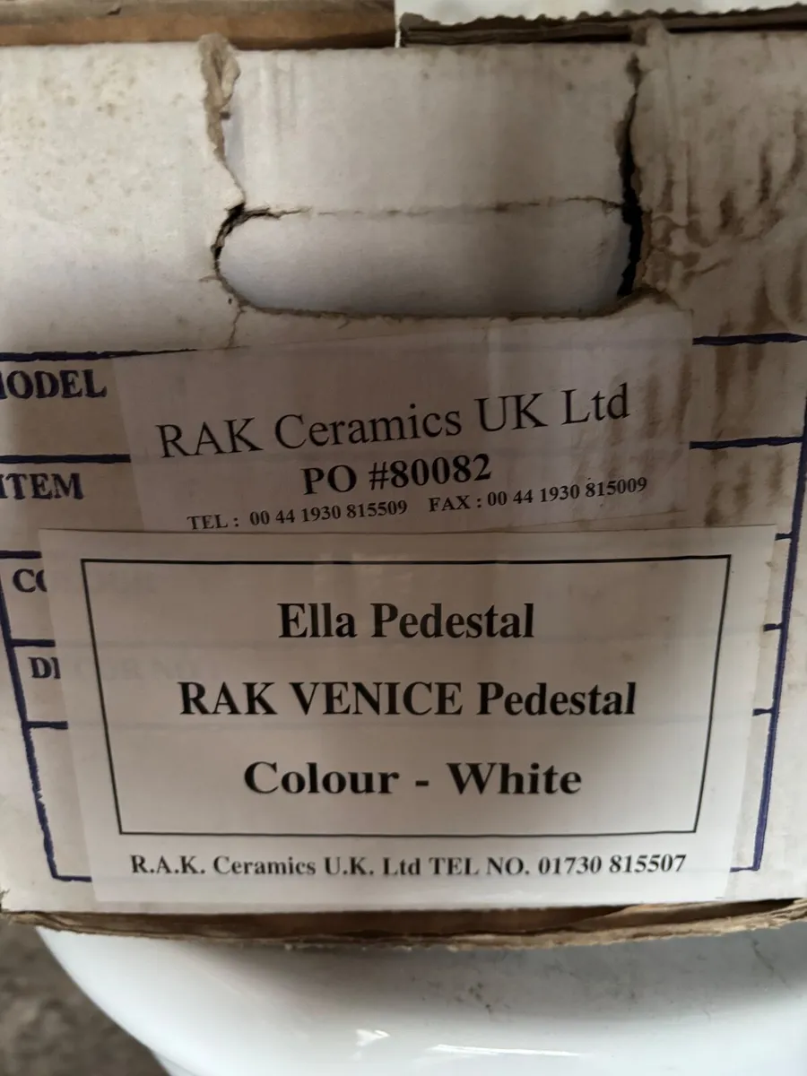 50cm Basin and pedestal - Image 2