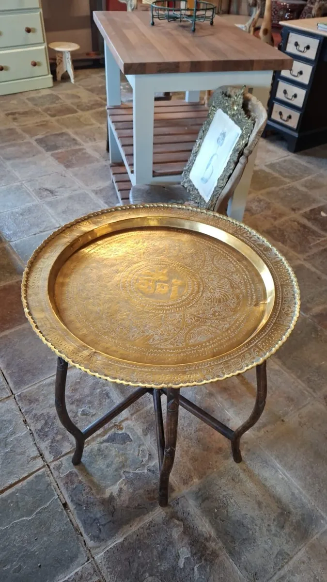 Early 1900s Chinese brass top table - Image 3