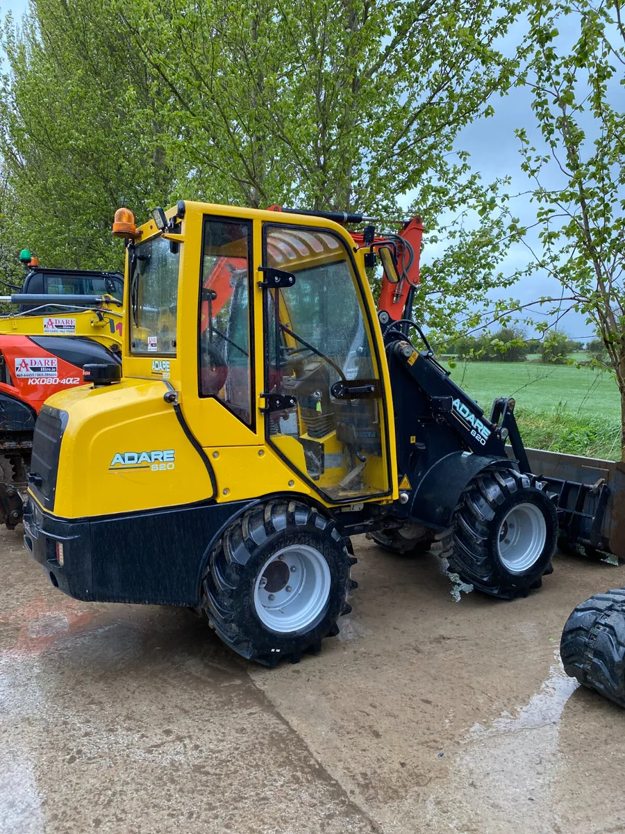 Adare 820 Loader For Sale - Image 1