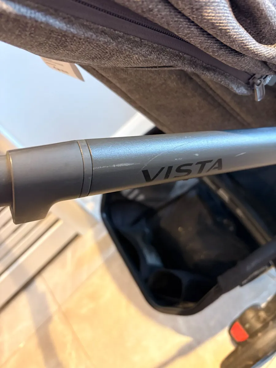 UppaBaby Vista v2 Travel System - Image 4