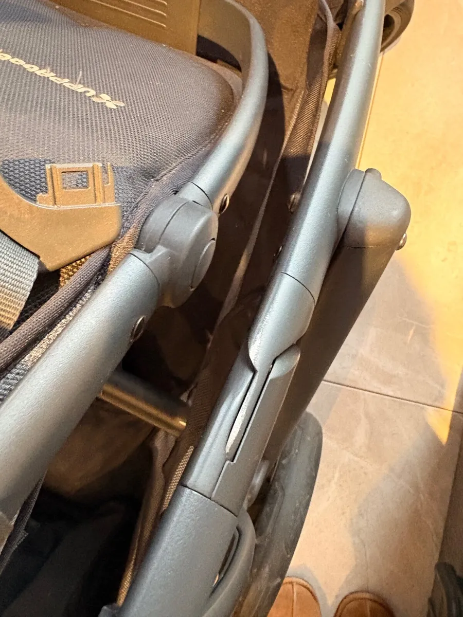 UppaBaby Vista v2 Travel System - Image 2