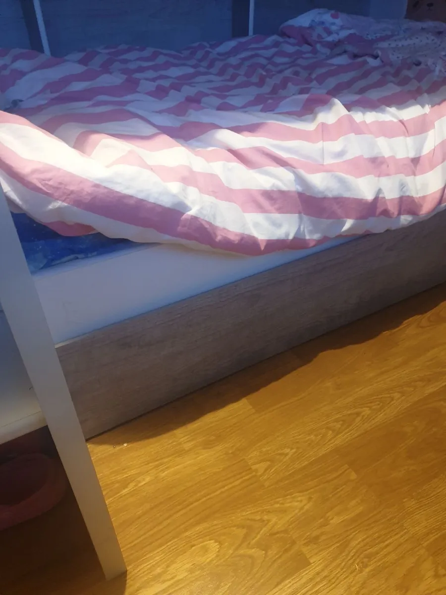 Bunk bed with shelving and underbed storage - Image 2