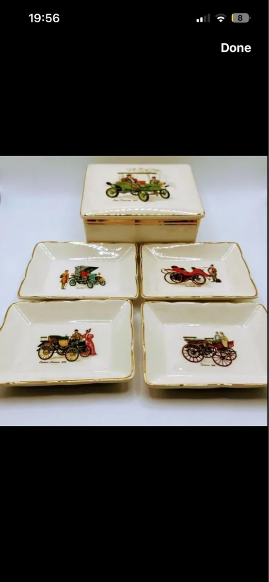 Vintage Sandiland Pin Dishes - Image 1