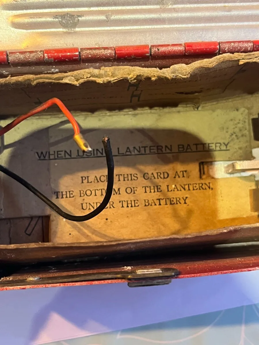 Pifco wayfinder lantern - Image 4