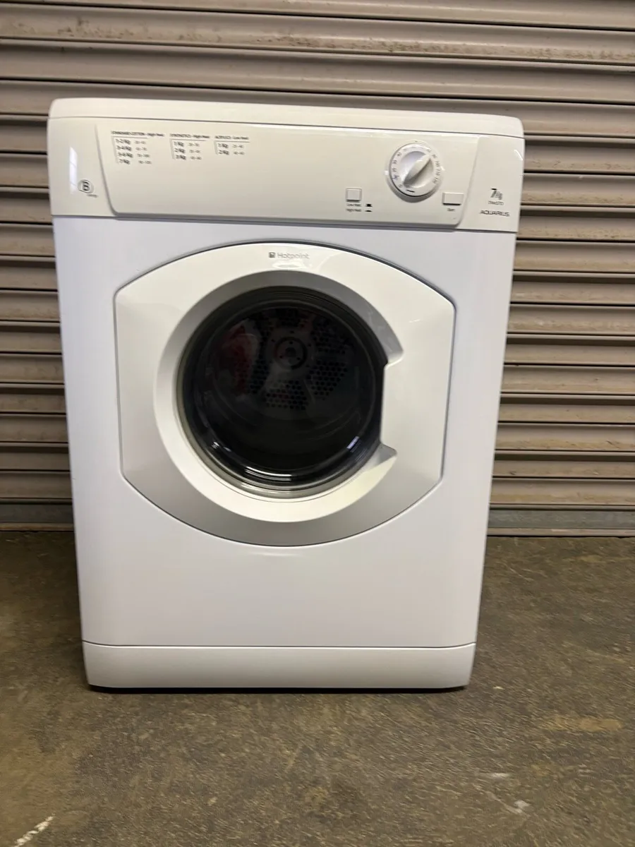 Hotpoint Vented Tumble Dryer 7kg - Image 1
