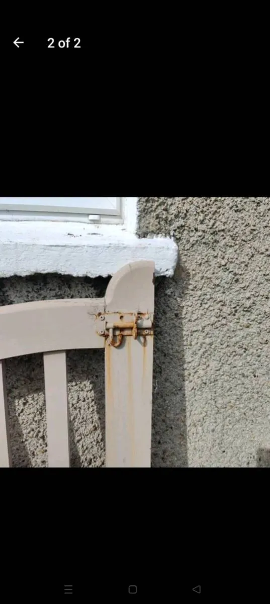 Wooden gate - Image 2