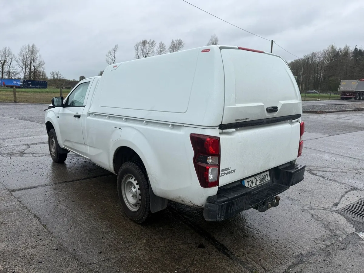 2022 Isuzu Dmax 1.9d - Image 4
