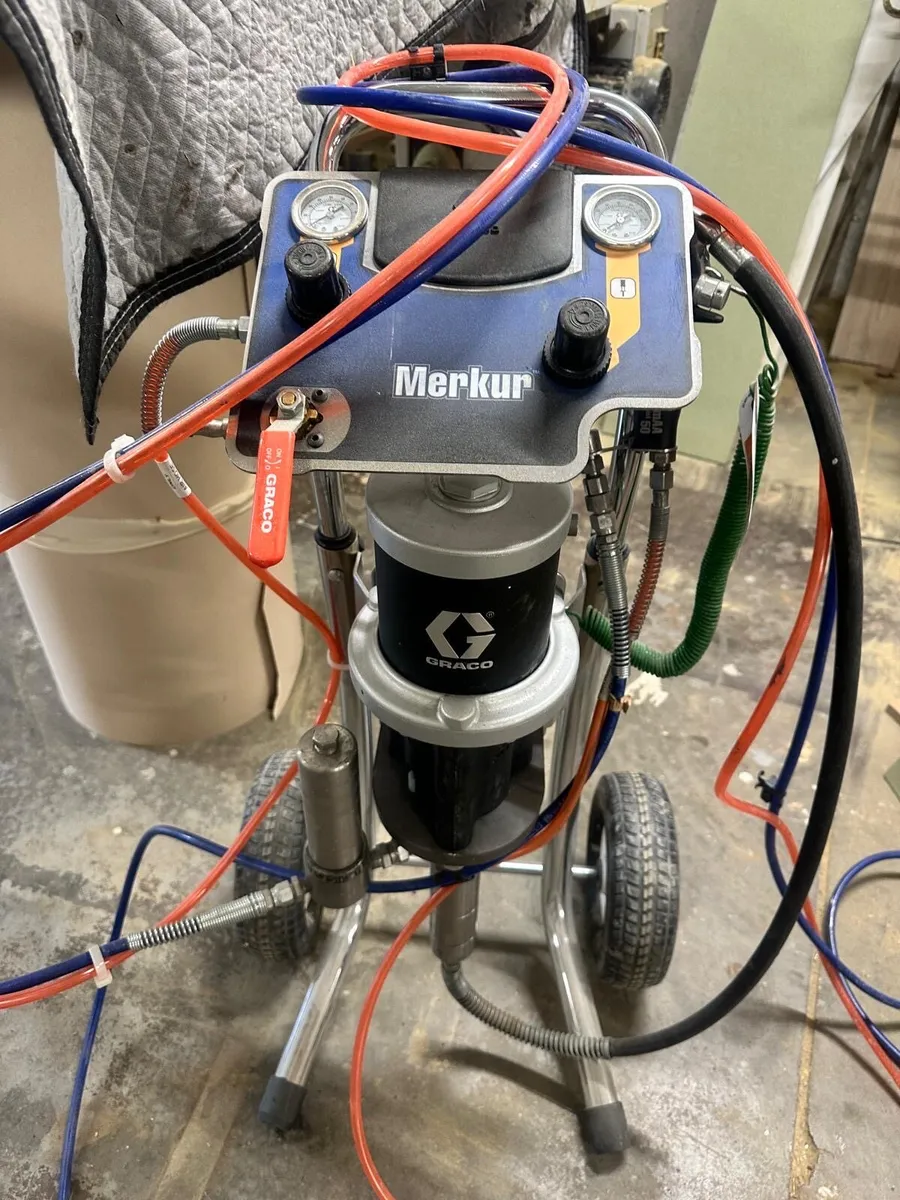 Graco Mercur Trolly Mounted Spray Paint Pump - Image 4