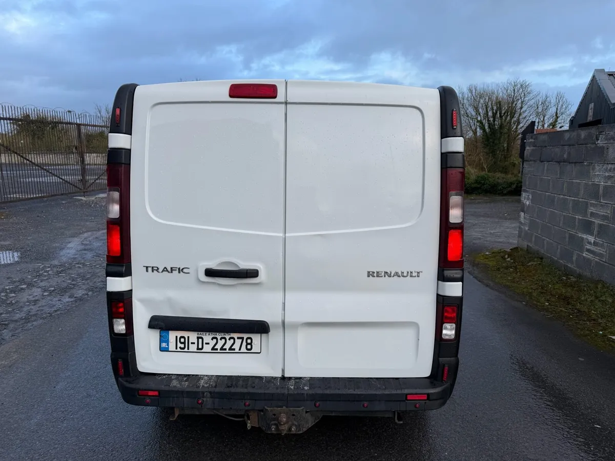 2019 RENAULT TRAFFIC DOE 6-26 LWB - Image 3