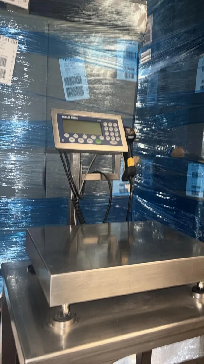 Stainless steel digital scales - Image 1