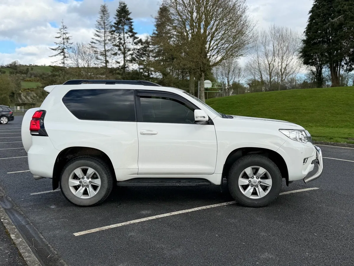 2018 Toyota Landcruiser SWB ** 37k miles ** - Image 2
