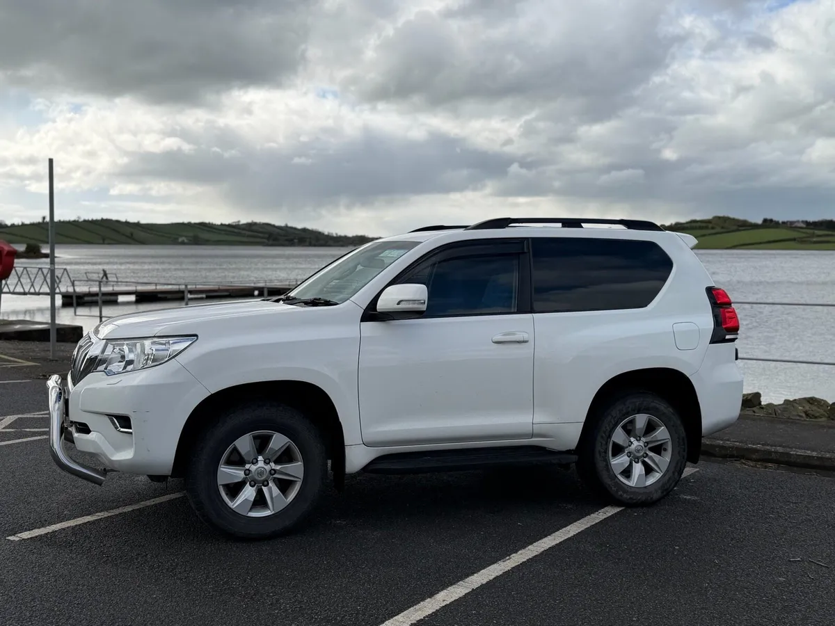 2018 Toyota Landcruiser SWB ** 37k miles ** - Image 3