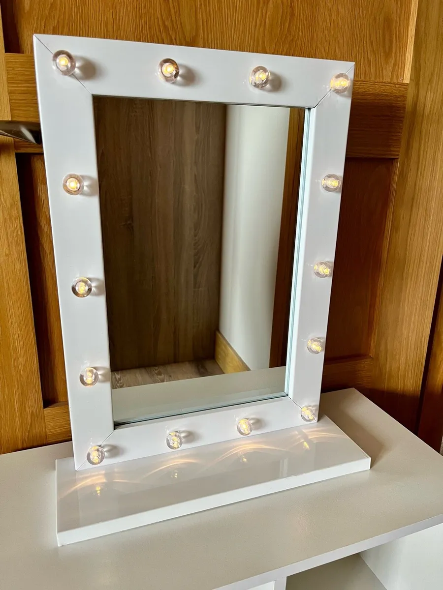 Mirror & storage boxes - Image 2