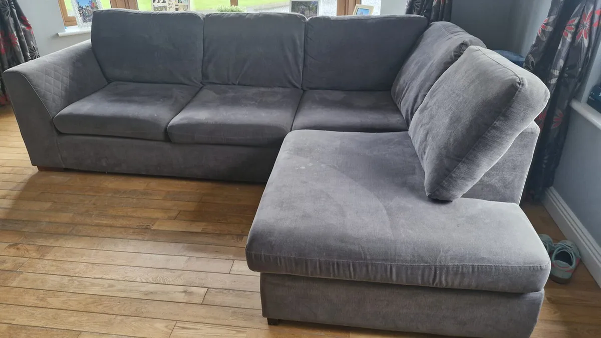 Sofa /Couch - Image 2