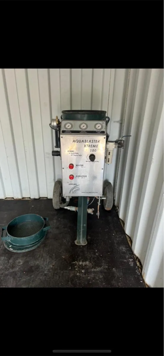 Sandblaster aqua blaster pot - Image 1