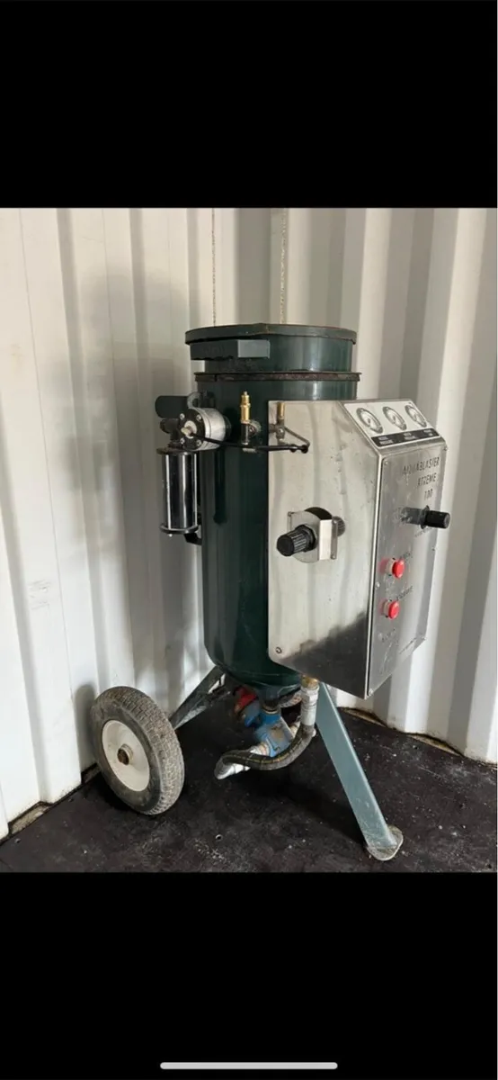 Sandblaster aqua blaster pot - Image 3