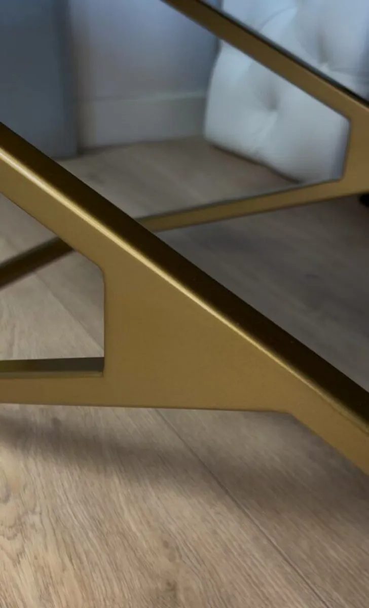 Luxurious Green Velvet Bench with Gold Metal Frame - Image 3