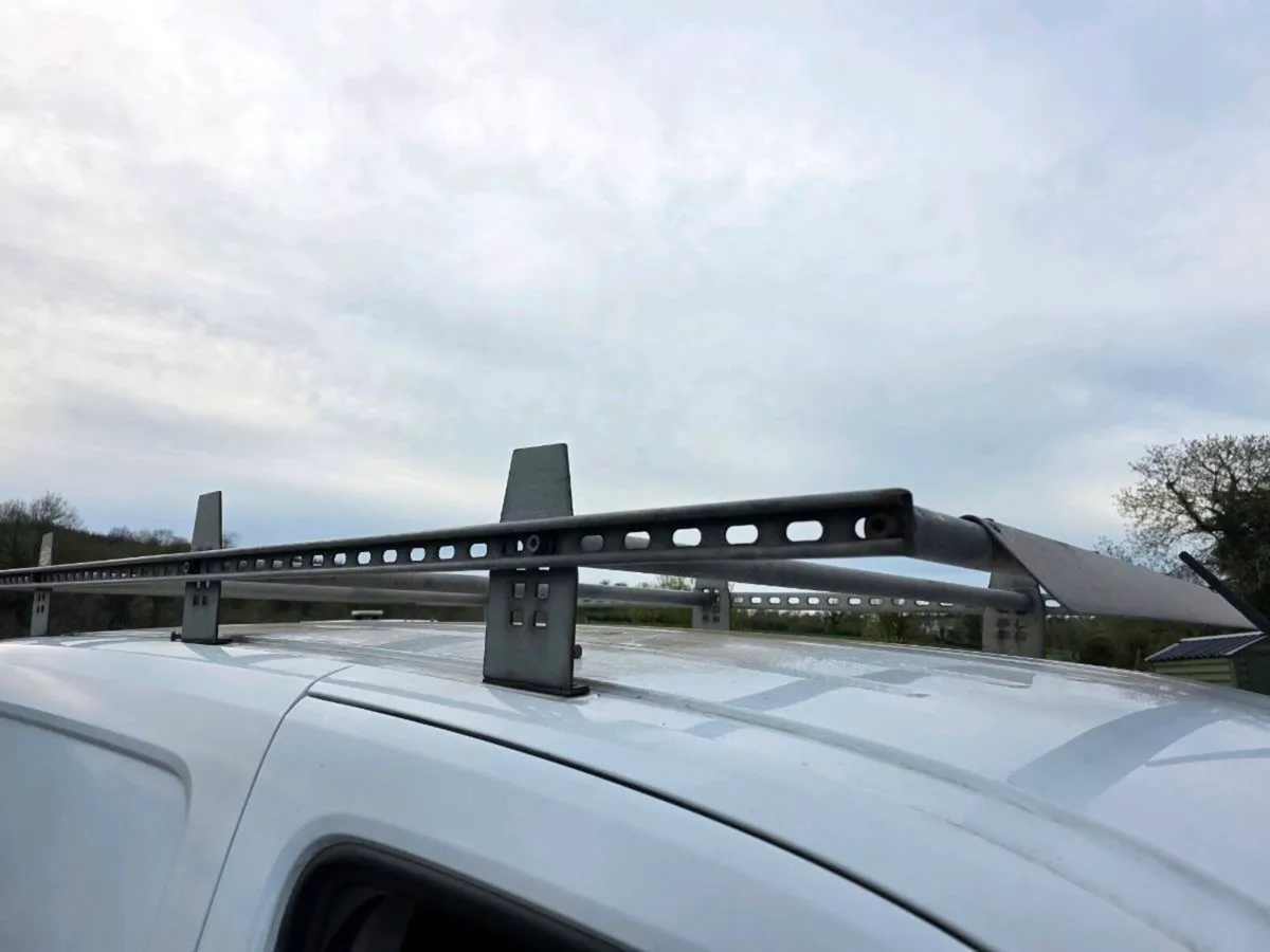 Citroën Berlingo/ Peugeot Partner roof rack - Image 2