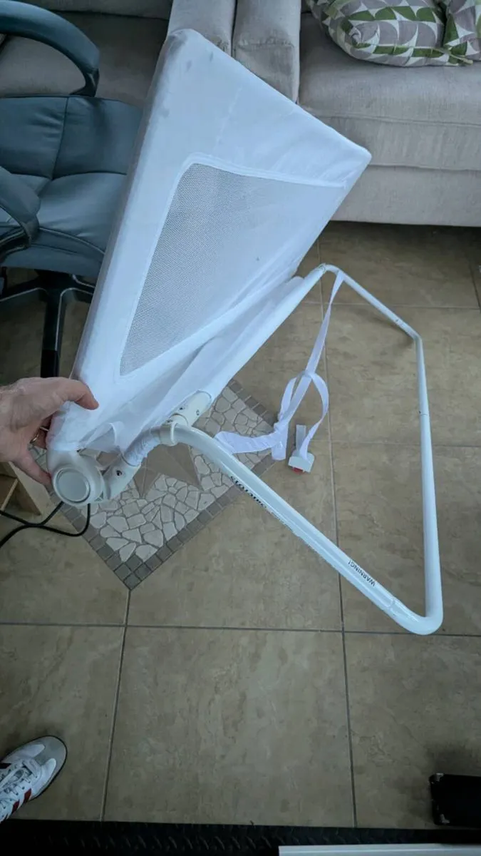 Bed safety sides rails guards x 2 - Image 1