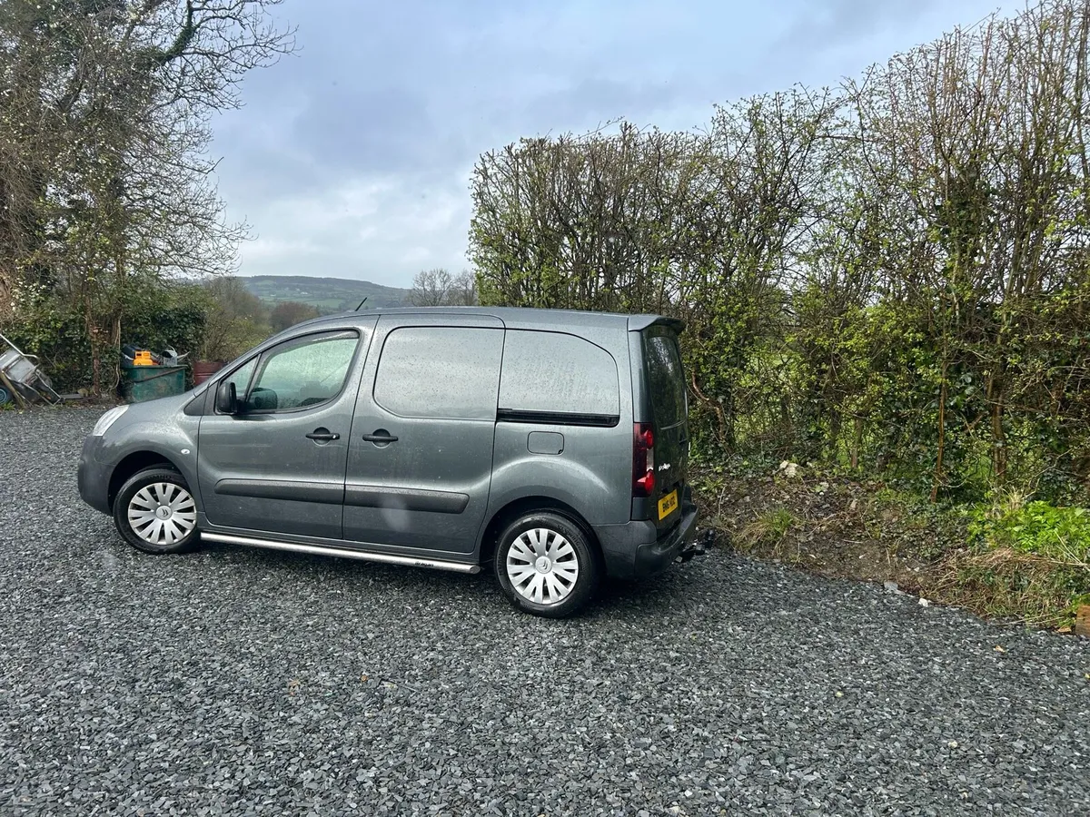 Citroen berlingo  1.6 - Image 2