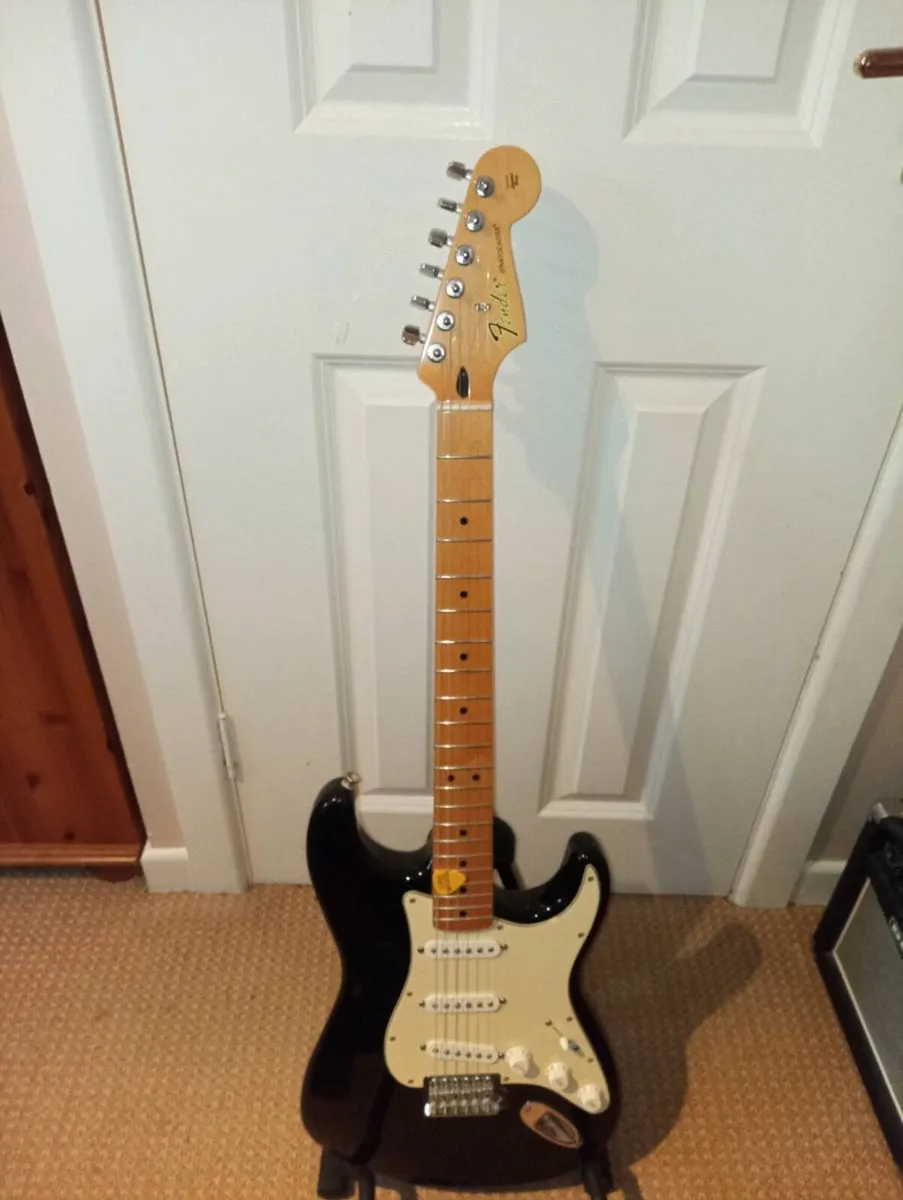 Fender Stratocaster - Image 1