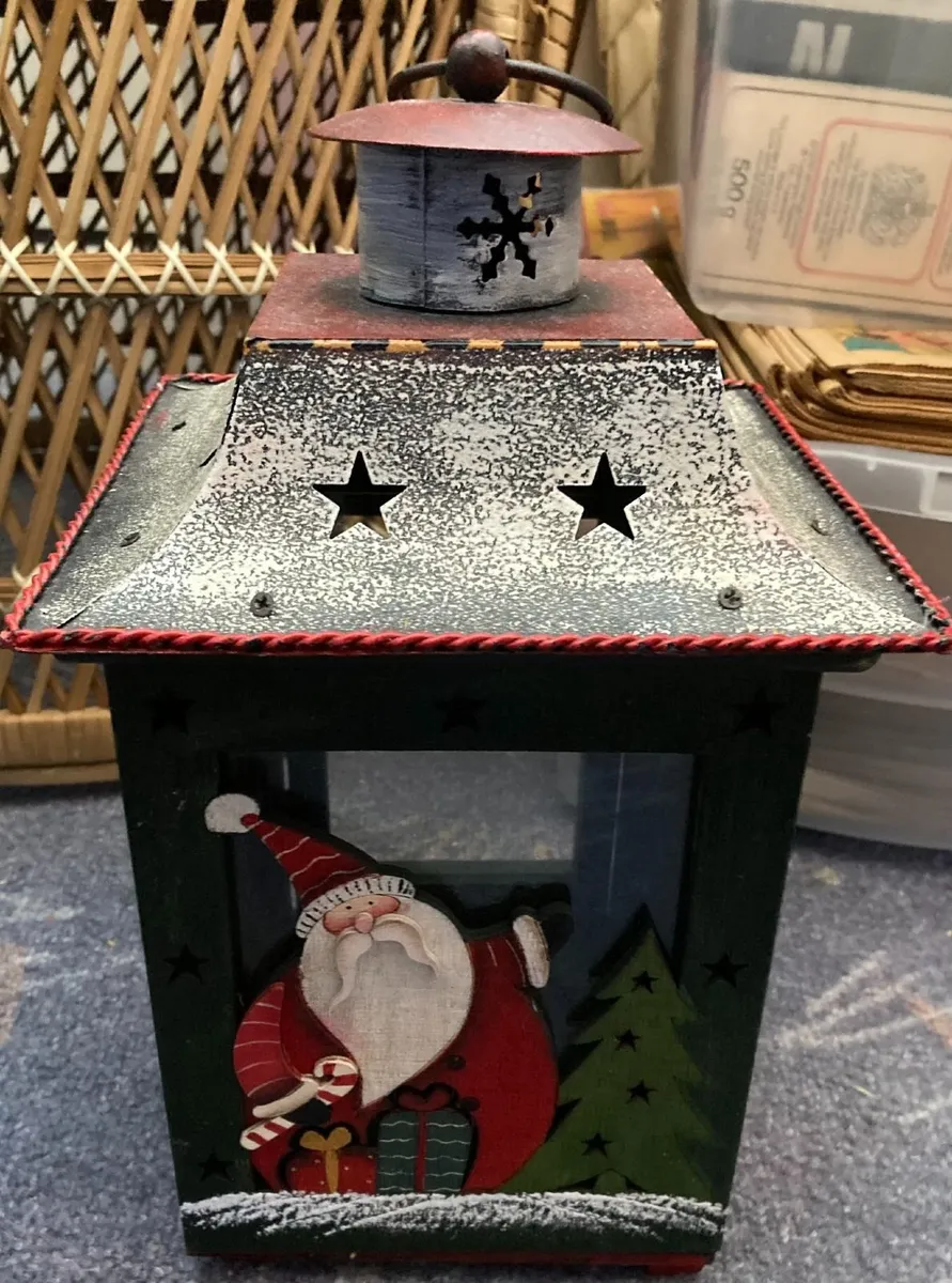 Christmas Lantern - Image 1