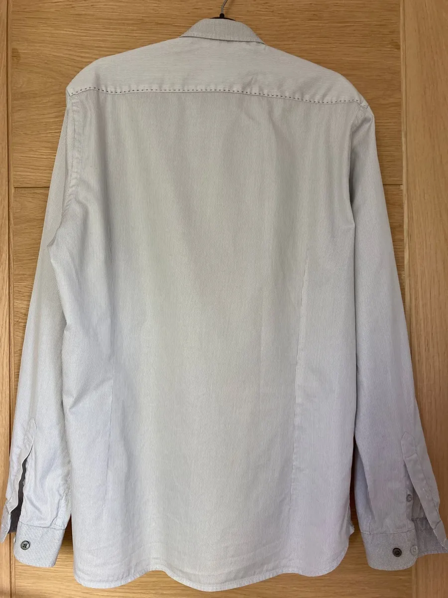 Ted Baker Men's Shirt White Grey Stripe size 4 - Image 2