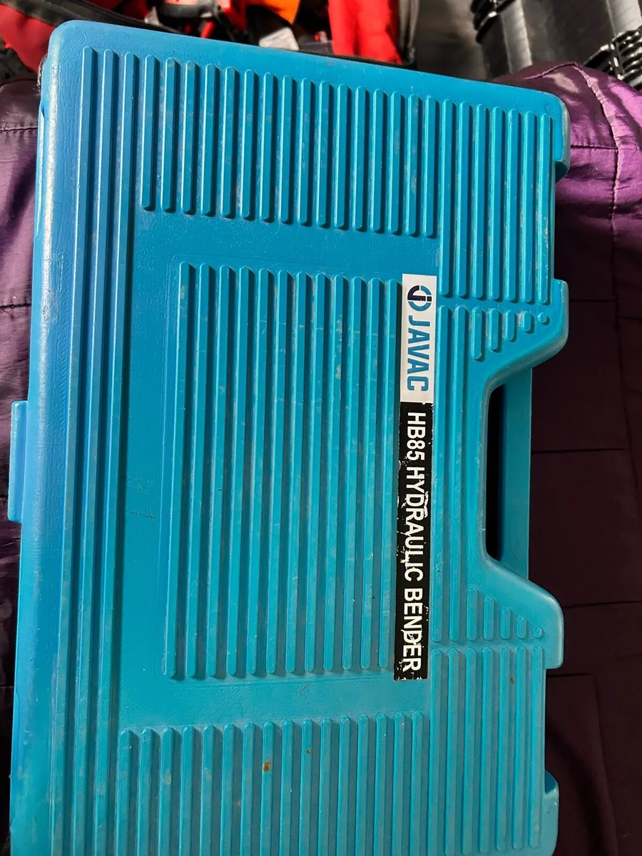 Javac hydraulic bender - Image 1