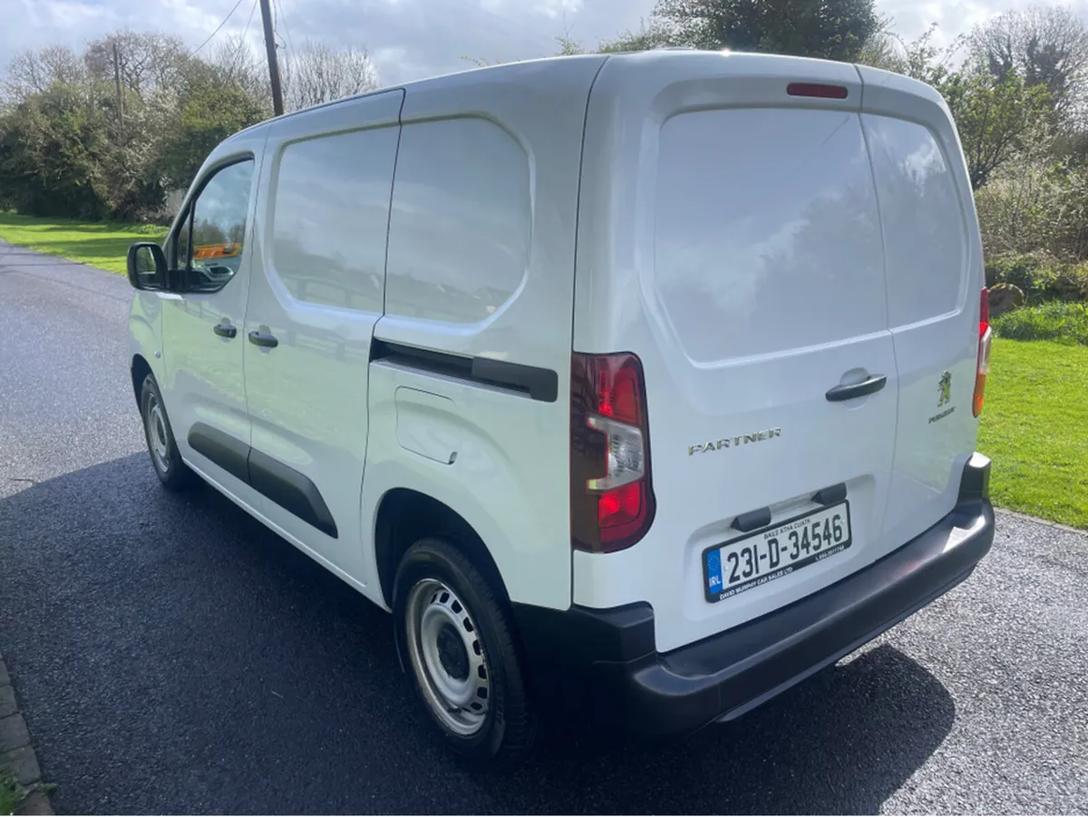 Peugeot Partner ACTIVE PLUS 1.5 BLUE HD HDI 100 6. - Image 2