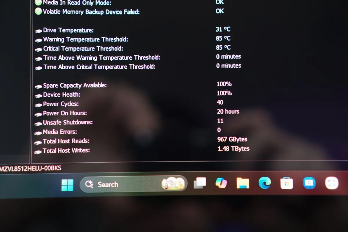 New Samsung Galaxy Book5 360 15.6" | Ultra 7 256V - Image 4