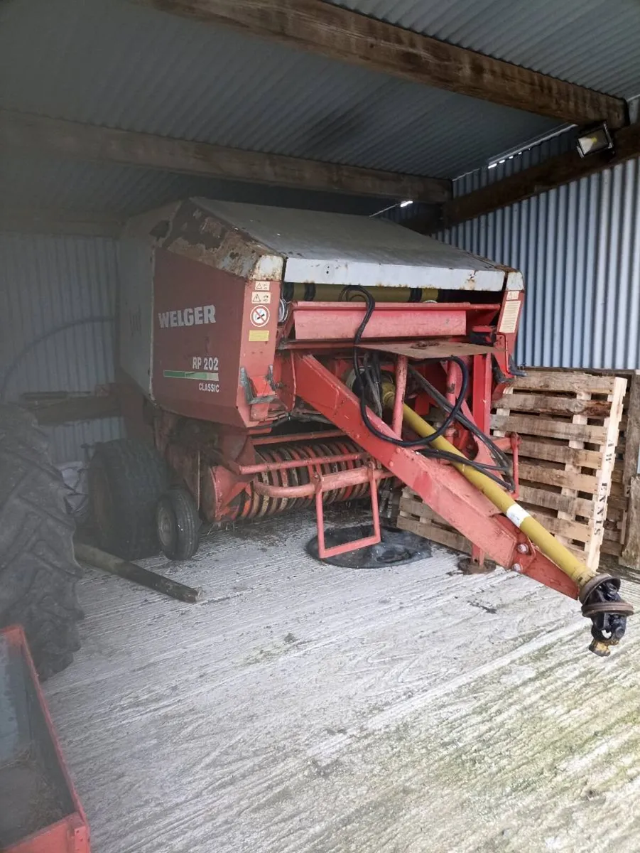 Round baler - Image 2