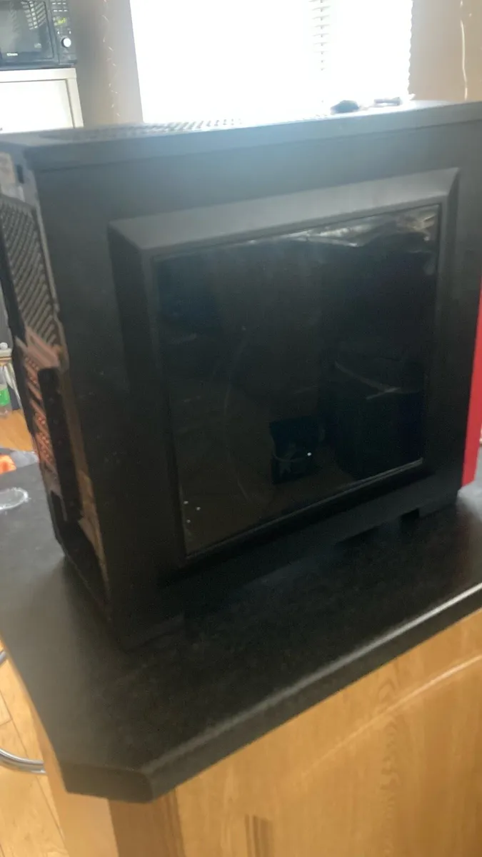 Computer / PC Case - Image 3