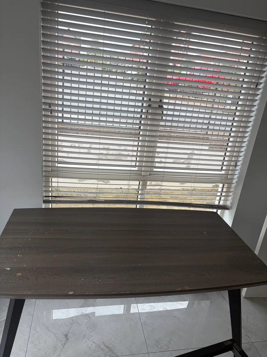 FREE Kitchen table - Image 2